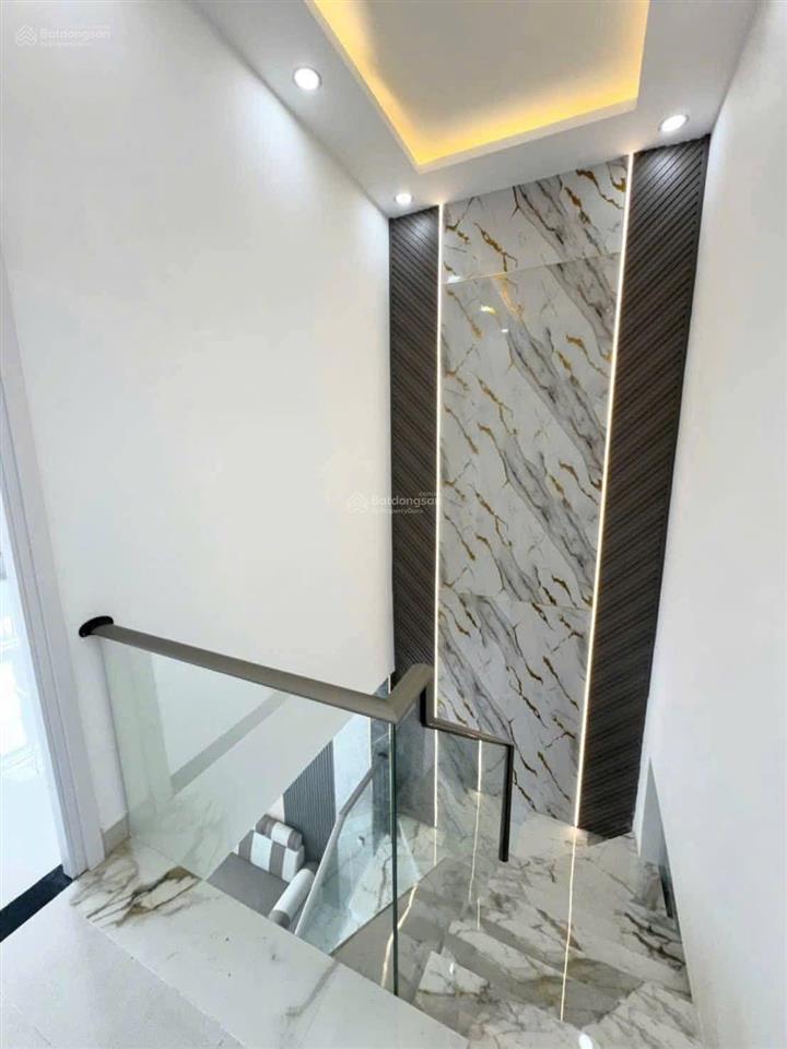 Bán gấp nhà riêng 100m2, 3pn, 3wc tại lê đình cẩn, p10, q8, hcm, shr giá full 970tr