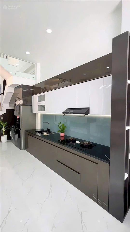 Bán nr 3pn, 3wc, 125m2 tại trần đại nghĩa, shr 900tr vnd