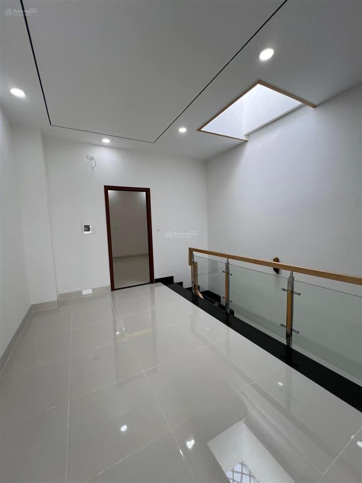 Chủ nhà cần thanh lý nhà phố bình tân 1 trệt 1 lầu 980tr, hẻm xe hơi, pháp lý đầy đủ minh bạch