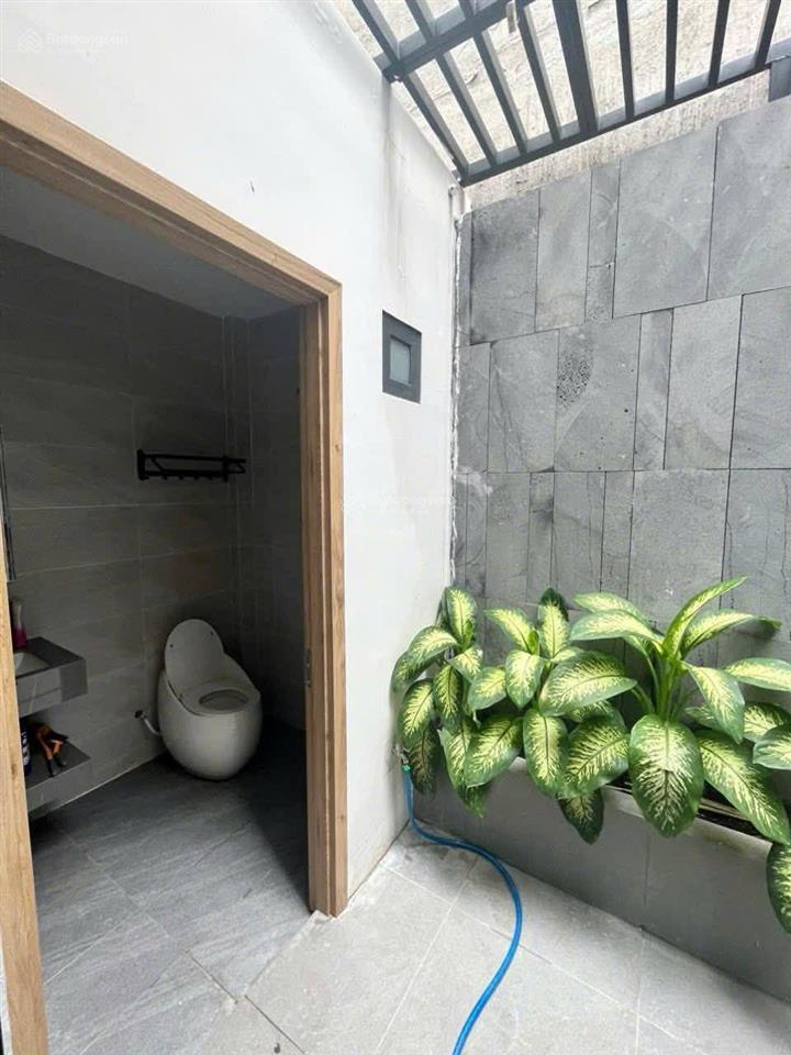 Bán nhà riêng tại ngô bệ, 1 tỷ, 135m2, 3pn, 3wc, 2 tầng, mặt tiền 6m