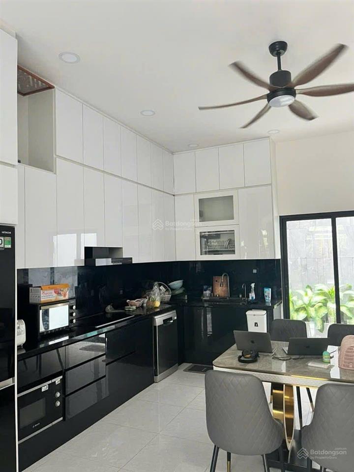 Bán nhà riêng tại ngô bệ, 1 tỷ, 135m2, 3pn, 3wc, 2 tầng, mặt tiền 6m