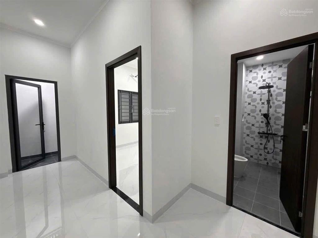Bán gấp nhà 1 trệt 1 lầu thiết kế sang trọng tại nguyễn văn linh, 998tr, 100 m2, giá tốt hàng hiếm