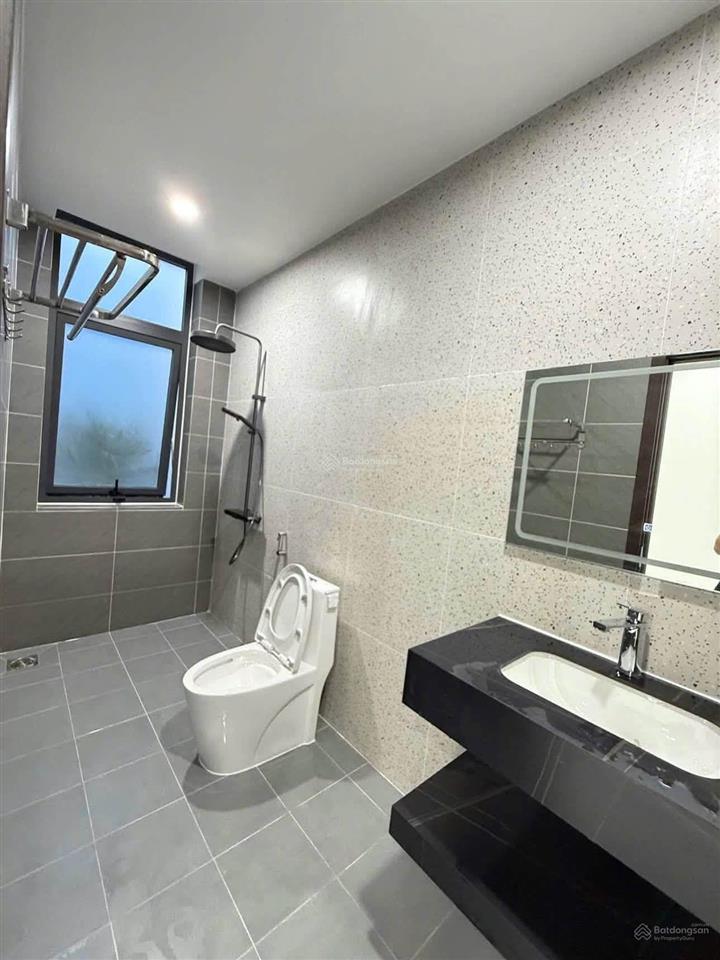 Bán gấp nhà 1 trệt 1 lầu thiết kế sang trọng tại nguyễn văn linh, 998tr, 100 m2, giá tốt hàng hiếm