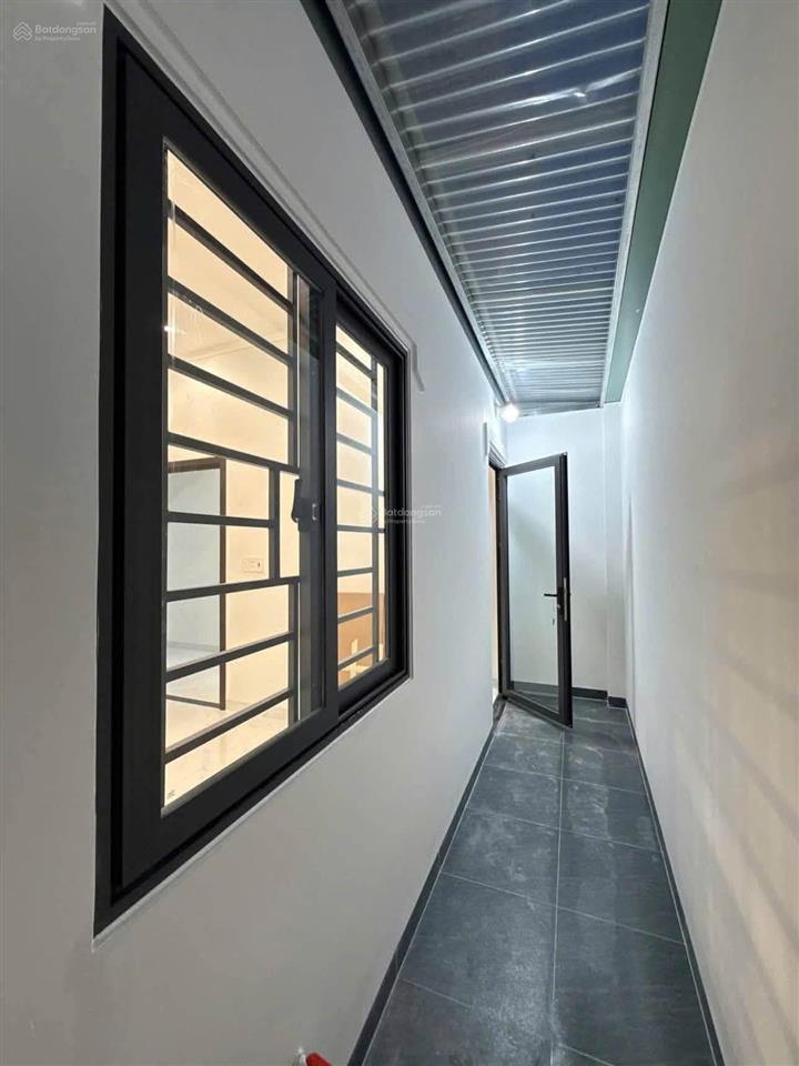 Bán gấp nhà 1 trệt 1 lầu thiết kế sang trọng tại nguyễn văn linh, 998tr, 100 m2, giá tốt hàng hiếm