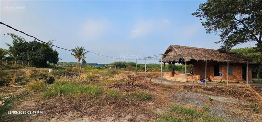 Bán 16.000m2 đất 2 mặt tiền sông sg và đường  qh tmdv và ont  thuận tiện bến bãi !