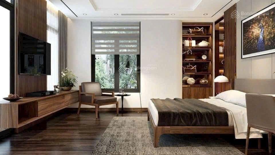 Bán biệt thự mặt tiền 2/9  khuôn viên 801m2  có sẵn 700m2 thổ cư!