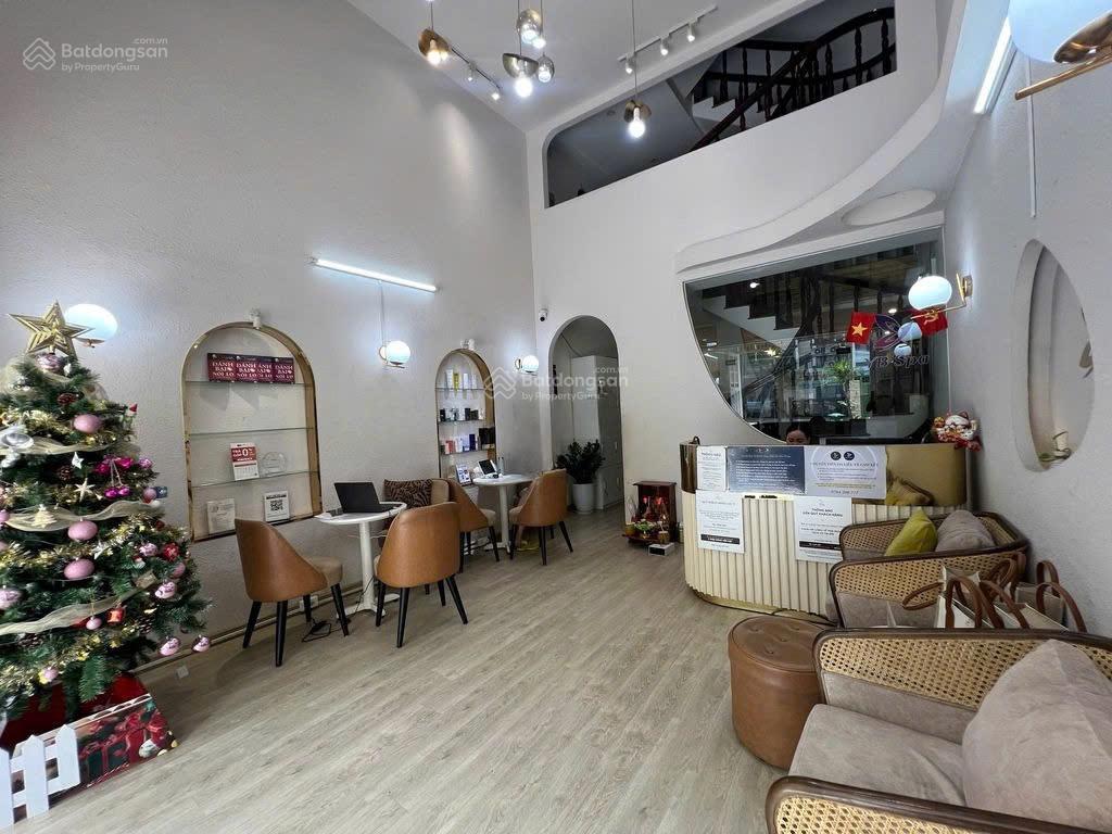 Vip nhất linh chiểu ,nhà 4 tầng ,khu himlam , 81m2, 4pn ,view công viên ,cây xanh vỉa hè chỉ 14 tỷ