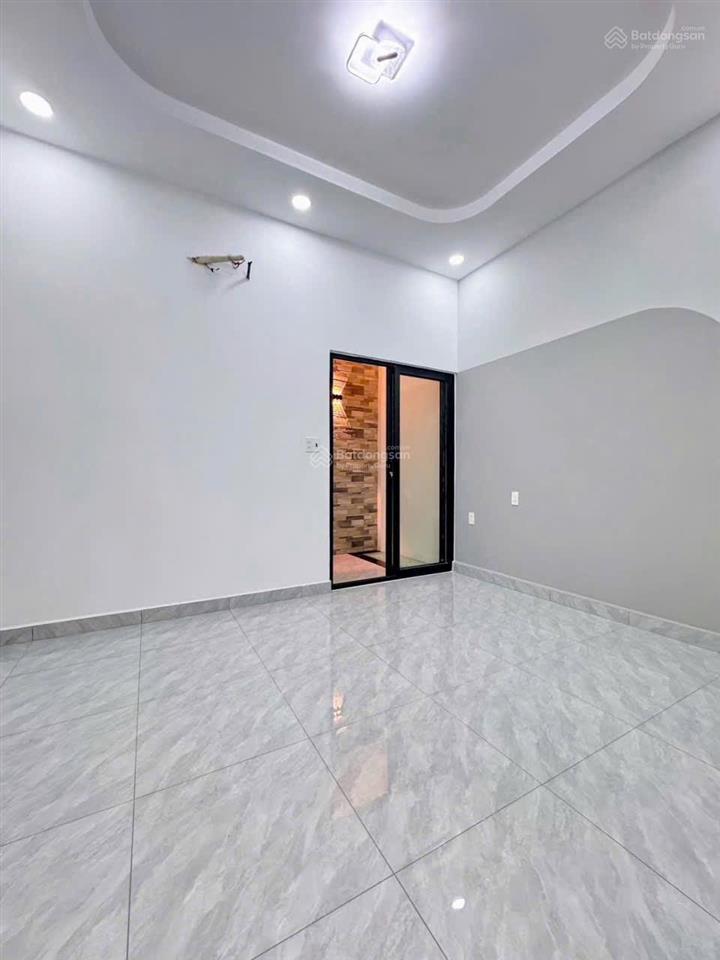 Bán gấp nhà 1 trệt 1 lầu tân liêm bình chánh (tl)