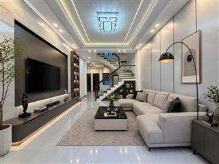 CĂN HIẾM QUÁN MAU – LẠCH TRAY, NGÕ RỘNG, SÂN CHUNG GẦN 100M²

Diện tích 45m2