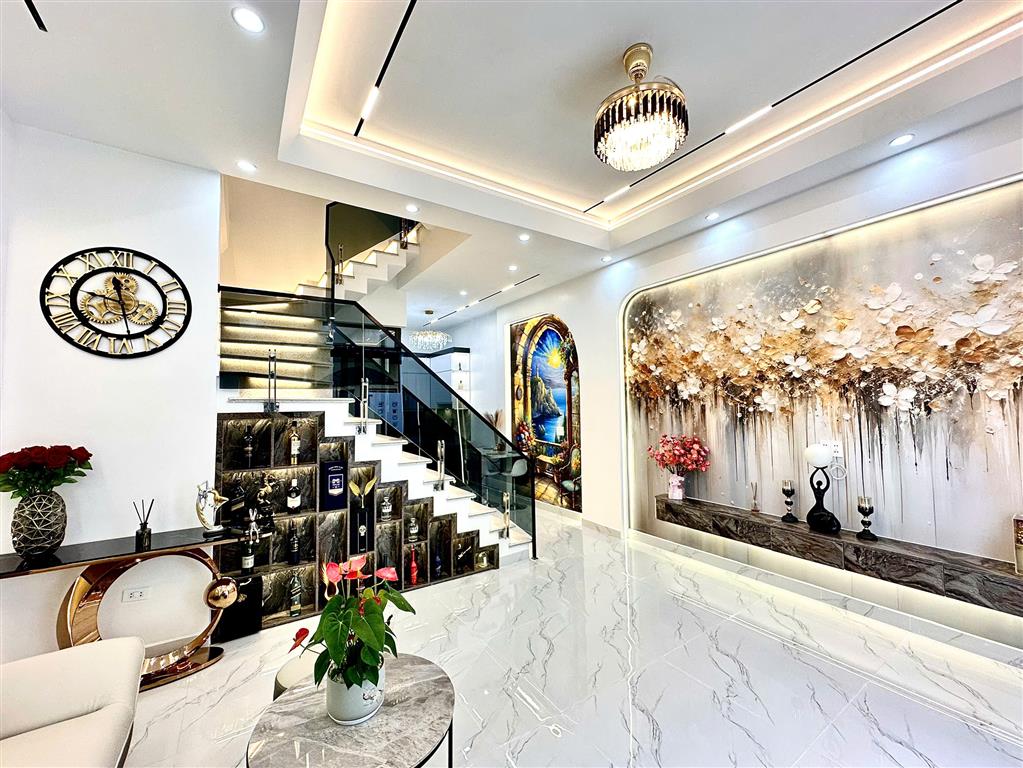 NHÀ XÂY MỚI 3 TẦNG – GẦN VƯỜN HOA NGUYỄN TRÃI

Diện tích gần 80m², xây 3 tầng độc lập