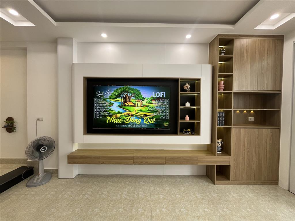 BÁN NHÀ 3 TẦNG – CHỢ CỘT ĐÈN, LÊ CHÂN