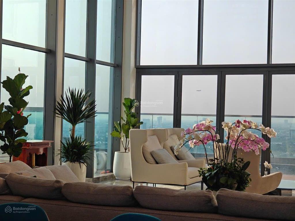 Cho thuê penthouse gateway quận 2, diện tích 584m2, view sông panorama, full nội thất, sân vườn