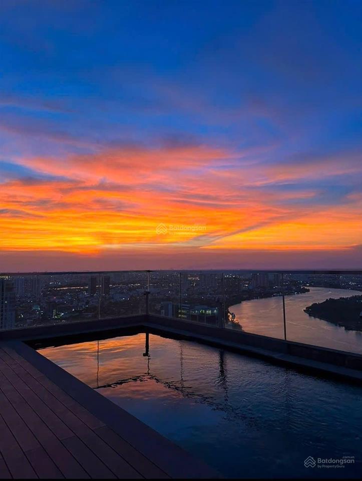 Cho thuê penthouse gateway quận 2, diện tích 584m2, view sông panorama, full nội thất, sân vườn