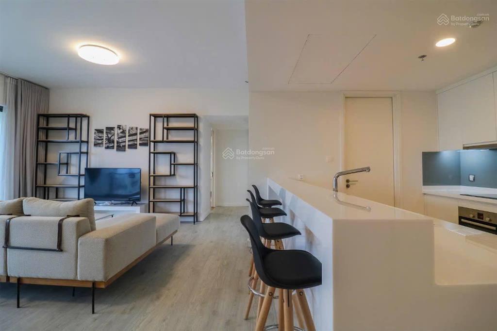 Cho thuê căn hộ 4pn gateway thảo điền, diện tích lớn 142m2, view sông+city, full nội thất