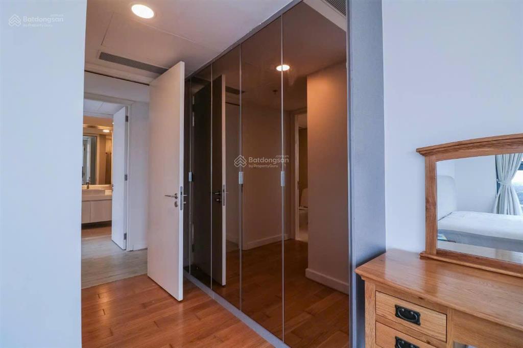 Cho thuê căn hộ 4pn gateway thảo điền, diện tích lớn 142m2, view sông+city, full nội thất