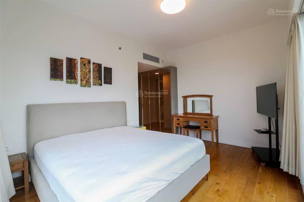 Cho thuê căn hộ 4pn gateway thảo điền, diện tích lớn 142m2, view sông+city, full nội thất