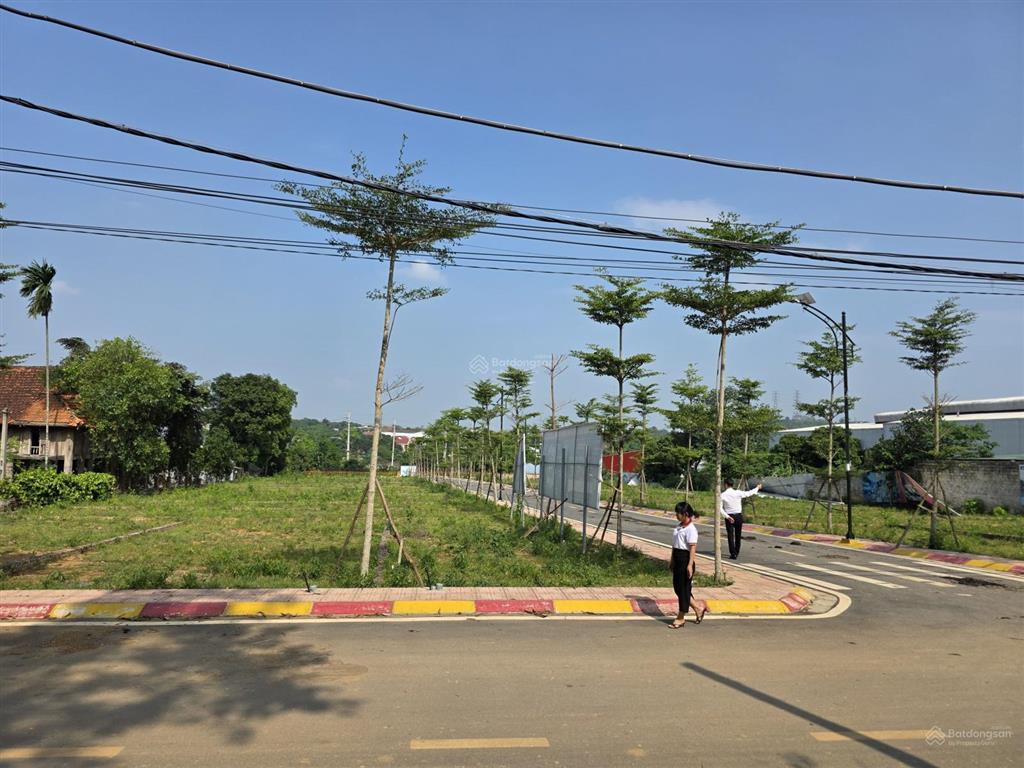 Chính chủ bán đất nền. 100m2 tại phú cát