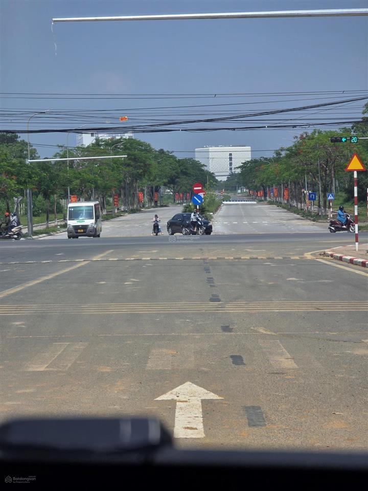 Chính chủ bán 110m2 . sẵn sổ đỏ . sang tên trong ngày