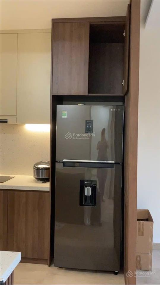 Cần bán gấp căn hộ orient bến vân đồn q4 dt 72m2, 2 phòng ngủ, 2wc, view thoáng mát. tặng lại nộ