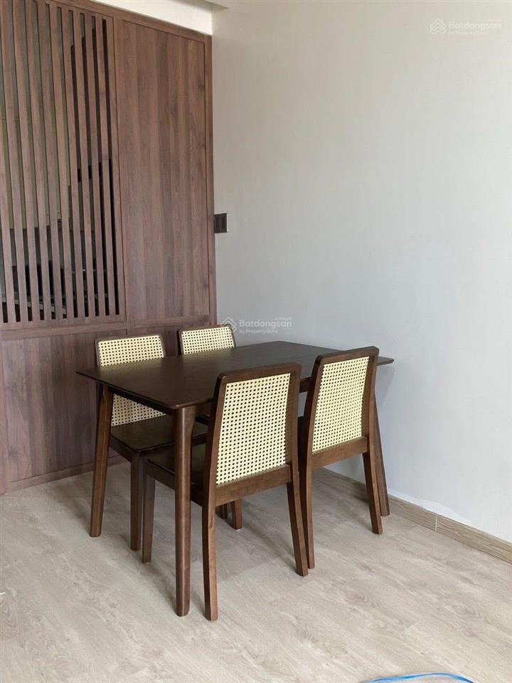 Cần bán gấp căn hộ orient bến vân đồn q4 dt 72m2, 2 phòng ngủ, 2wc, view thoáng mát. tặng lại nộ