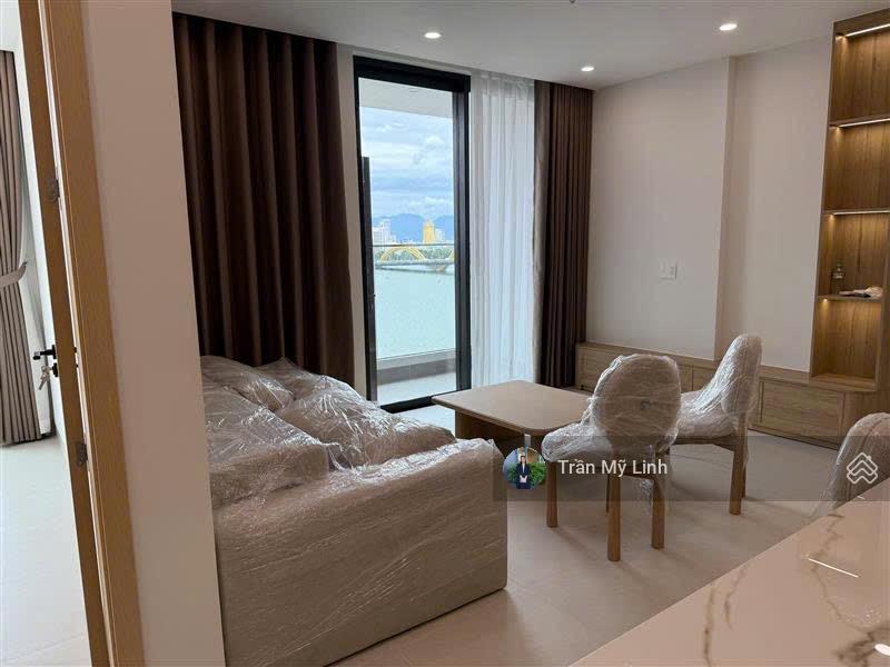 Chính chủ cần cho thuê căn 1br view trực diện sông tại sun ponte giá chỉ 25tr/tháng.  0905 956 ***