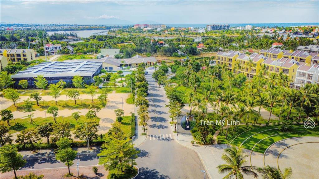 Nhận nhà biệt thự 3 tầng tại hội an, tại dự án casamia balanca  0905 956 ***