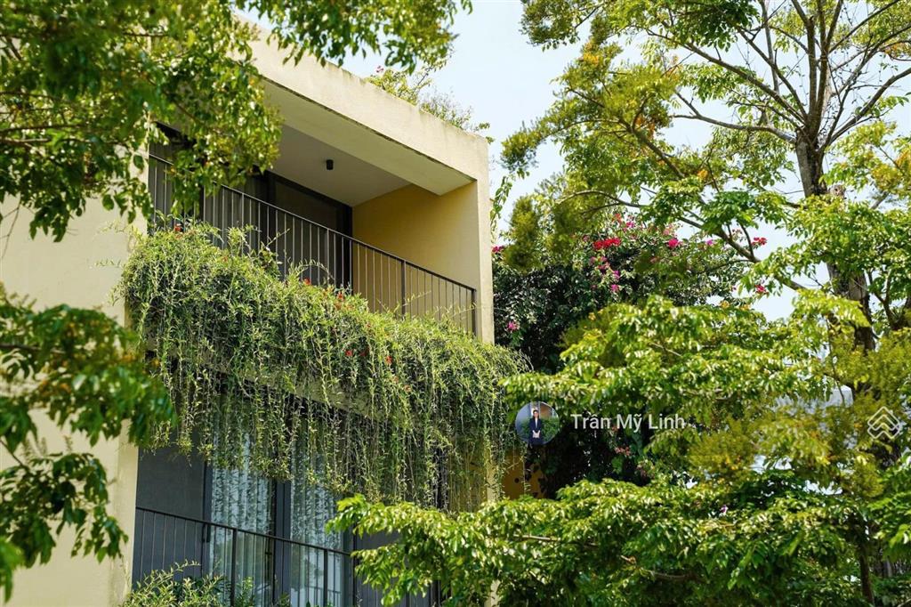 Nhận nhà biệt thự 3 tầng tại hội an, tại dự án casamia balanca  0905 956 ***