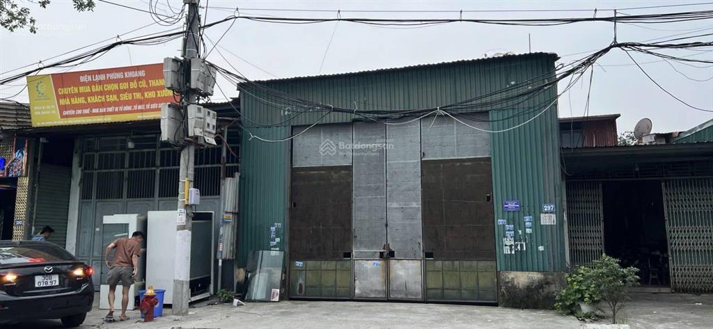 Bán nhà mặt phố tại số 295, hữu hưng, 200 triệu/m2, 300m2