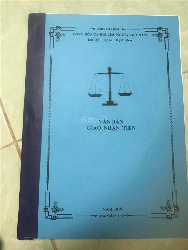 Bán đất kẹp vách lê thị ngay thông tứ phía chi chít nhà