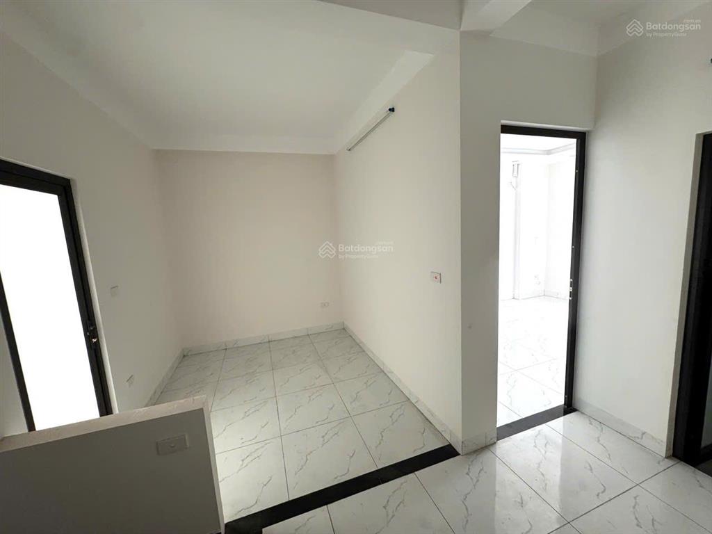Bán nhà riêng mới xây 3 tầng 43m2 tại thanh oai, cách đường cienco 200m