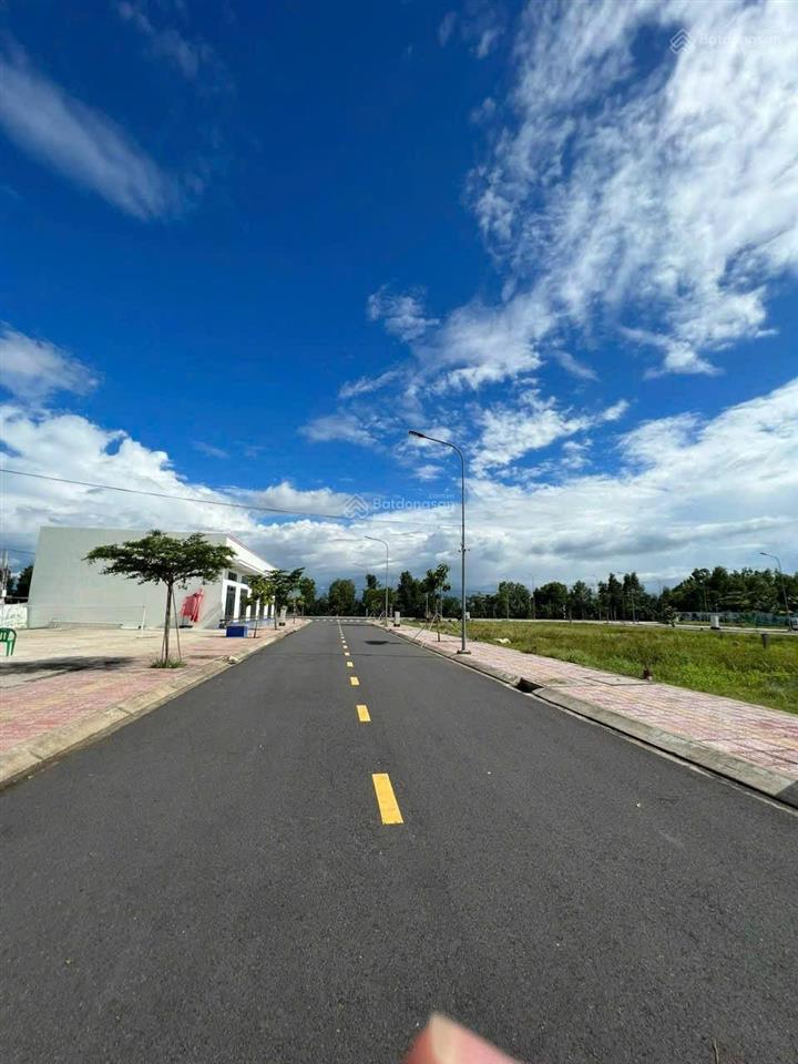 Bán đất ngộp, chính chủ mặt tiền đường nguyễn hữu trí