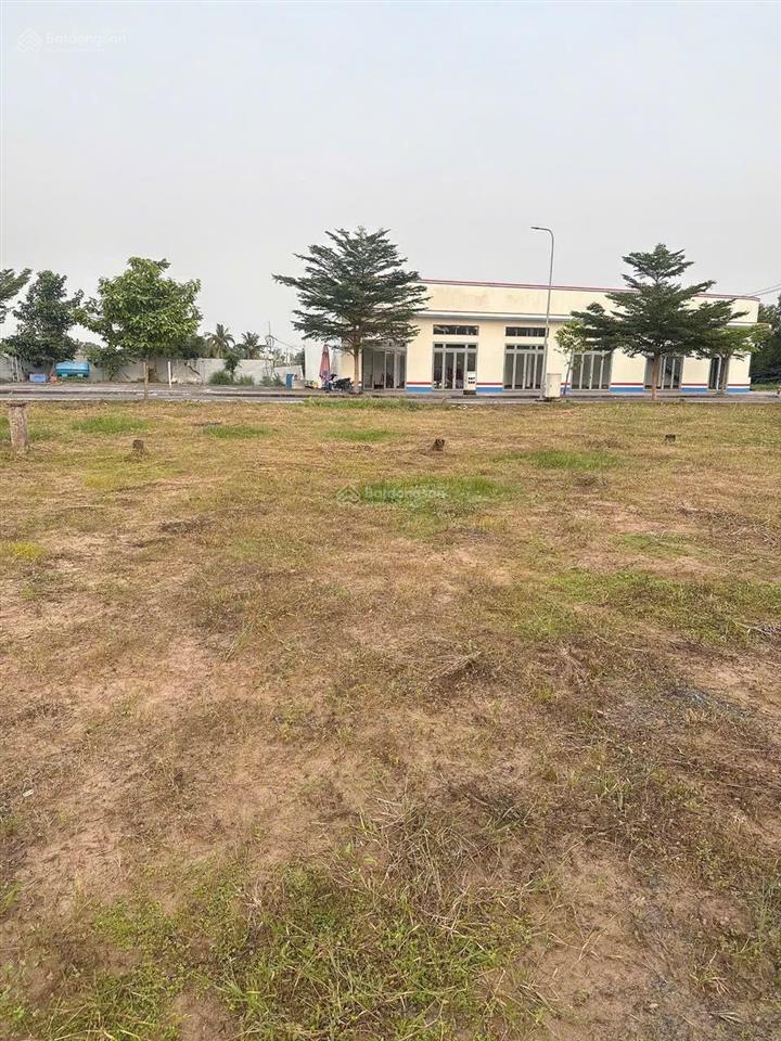 Bán đất ngộp, chính chủ mặt tiền đường nguyễn hữu trí