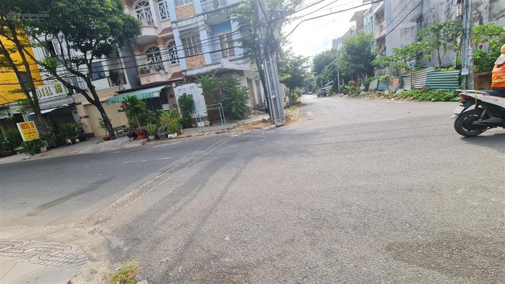 Đất góc 2 mặt tiền kdc tên lửa 2 giá 9tỷ5 chốt