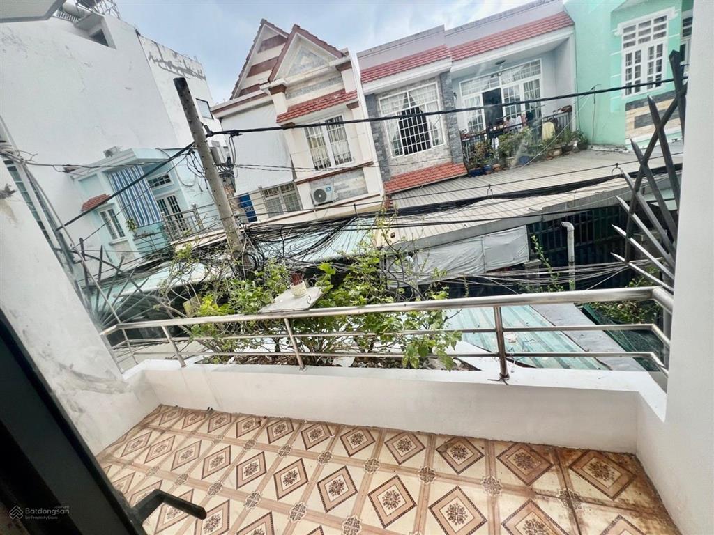 Bán gấp nhà quận 7 huỳnh tấn phát, phường phú thuận