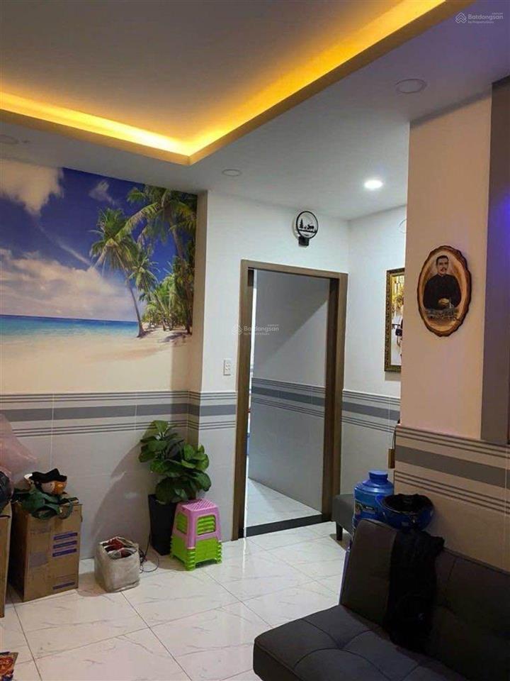 Tân phú  bán nhà 2 tầng ngay bv tân phú  52m2 nở hậu  nhỉnh 4 tỷ xíu