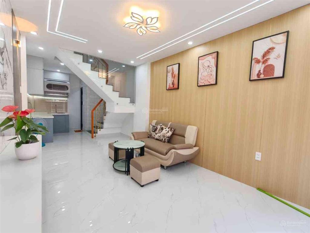 Tân phú  bán nhà 2 tầng ngay phú thọ hòa  25m2  nhỉnh 3 tỷ xíu