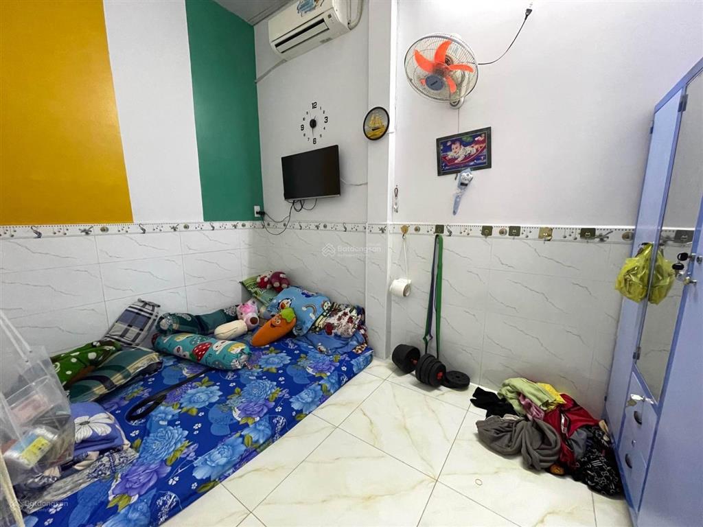 Tân phú  bán nhà 3 tầng ngay phú thọ hòa  44m2  nhỉnh 4 tỷ còn thương lượng tốt