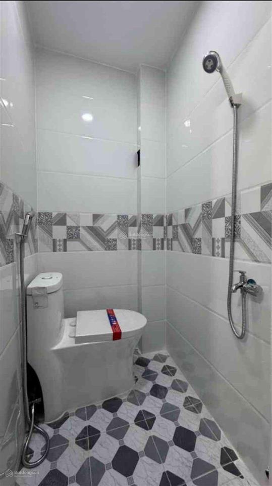 Tân phú  bán nhà 3 tầng gần đh văn hiến  21m2  nhỉnh 2 tỷ xíu xiu