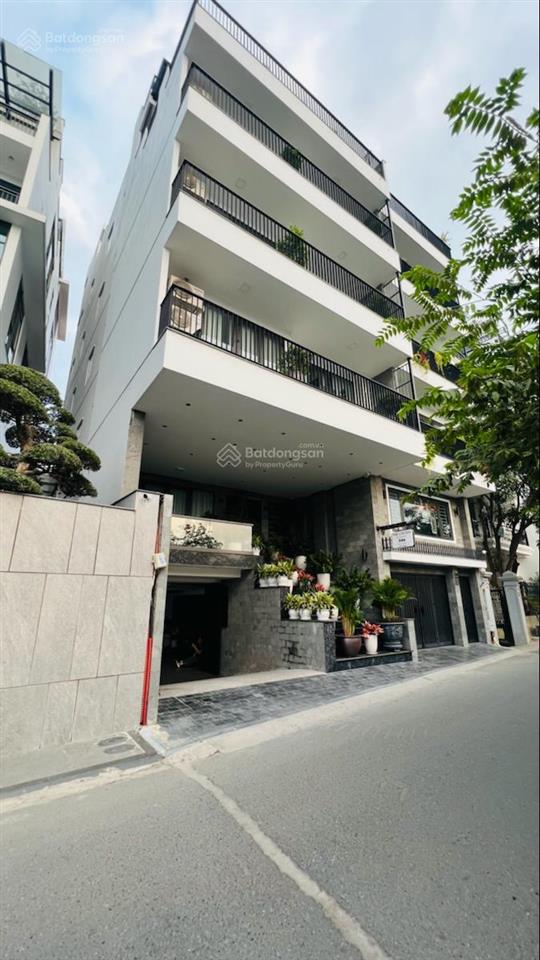 Trích sài vừa ở lại có dòng tiền  ô tô đỗ cửa  view hồ tây cực xịn  100m2  53 tỷ.
