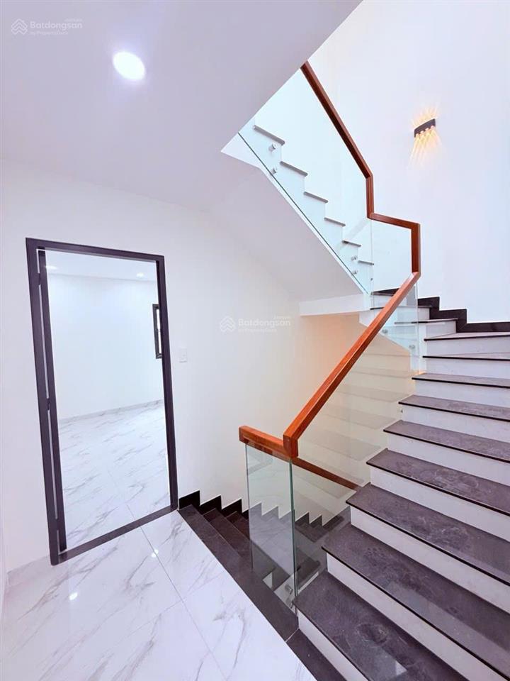 Sát vách aeon tân phú  nhà đẹp vào ở ngay 7 tỷ 3