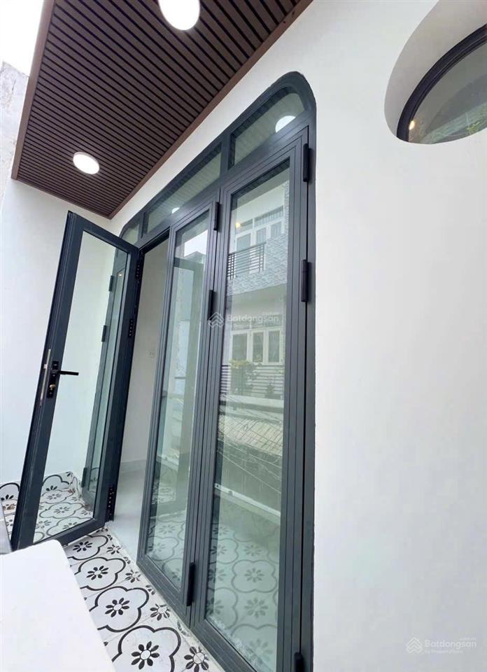 Nhà mới nở hậu 4x9m 1 trệt 1 lầu 2pn 2wc giá chỉ 4.1 tỷ giáp aeon tân phú
