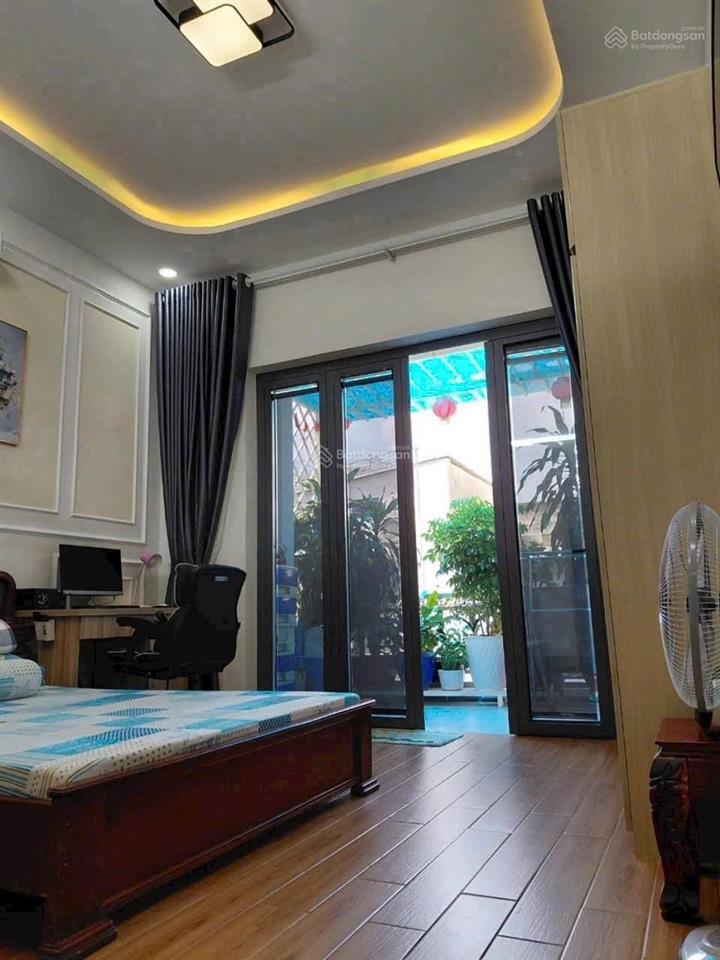 Chủ chuyển công tác bán gấp nhà 65,3m2 2 tầng 3pn hẻm xe hơi 6,2 tỷ