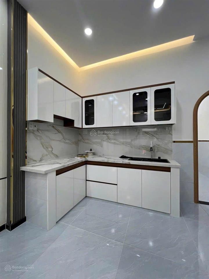 Bình tân nhà đẹp hoàn thiện, hẻm 5m thông, 4x11m, 3pn, giá 4,98 tỷ tl