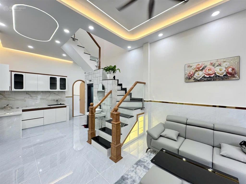Bình tân nhà đẹp hoàn thiện, hẻm 5m thông, 4x11m, 3pn, giá 4,98 tỷ tl