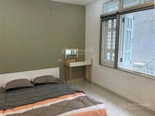 Giáp phú nhuận  nhà 3 tầng  hẻm xe hơi  90m2  8 phòng ngủ  sổ hồng riêng