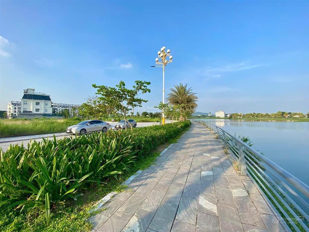 Bán gấp lô lk kđt sinh thái bắc đầm vạc vĩnh yên dt108m mt6m hàng hiếm giá 41tr/m sẵn sổ trao tay