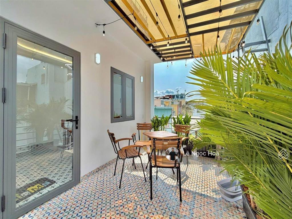 Bạch đằng giảm 600 triệu 4 tầng full nội thất chỉ 5.4 tỷ