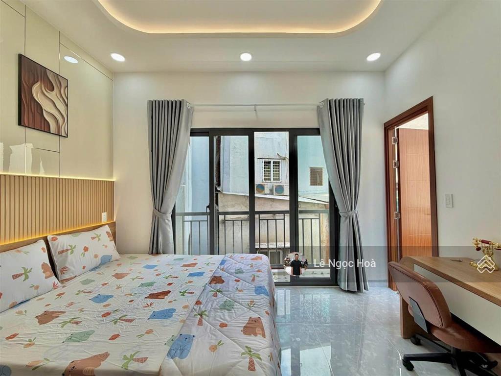 Bạch đằng giảm 600 triệu 4 tầng full nội thất chỉ 5.4 tỷ