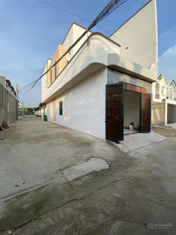 Duy nhất căn góc 2 mặt tiền ngay chợ thạnh phú