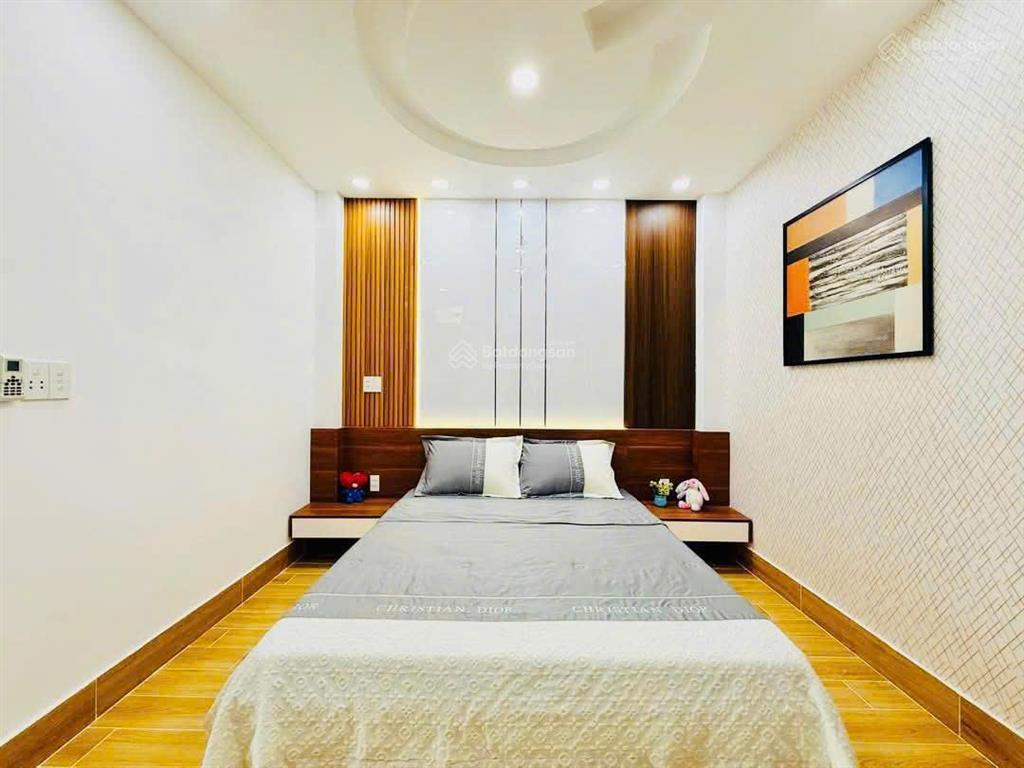 Bán nhà mặt tiền kinh doanh nội thất ngô gia tự quận 10, dt 3.6x12m, 6 lầu thang máy, giá 20.4 tỷ
